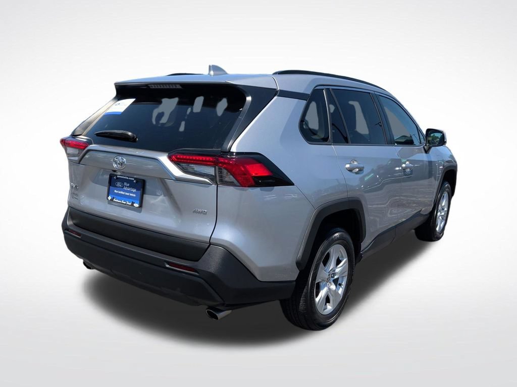 Used 2021 Toyota RAV4 XLE AWD/4WD image 7
