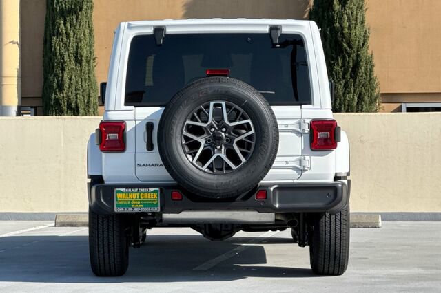 New 2026 Jeep Wrangler Unlimited Sahara AWD/4WD image 5