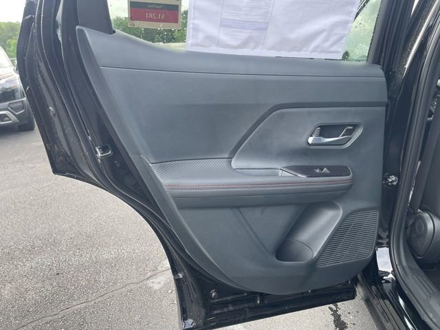 New 2025 Nissan Kicks SR image 14