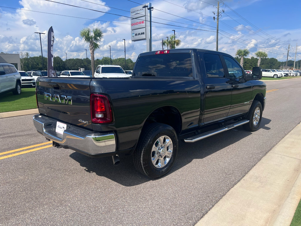 Certified 2026 RAM 2500 Big Horn AWD/4WD image 4