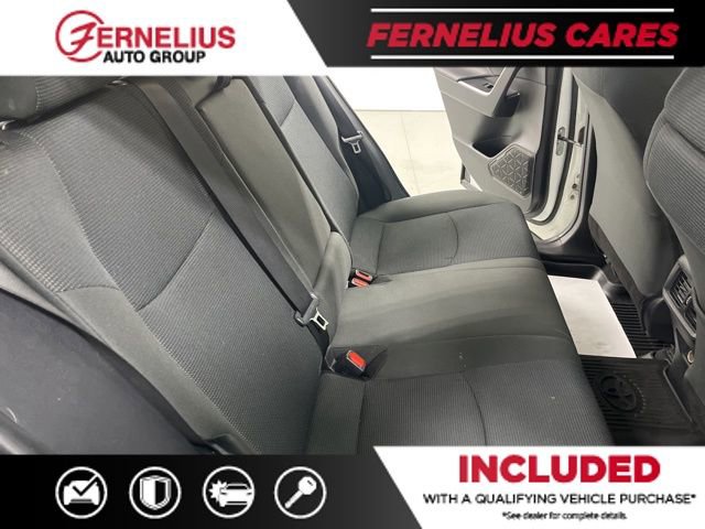 Used 2022 Toyota RAV4 LE image 22