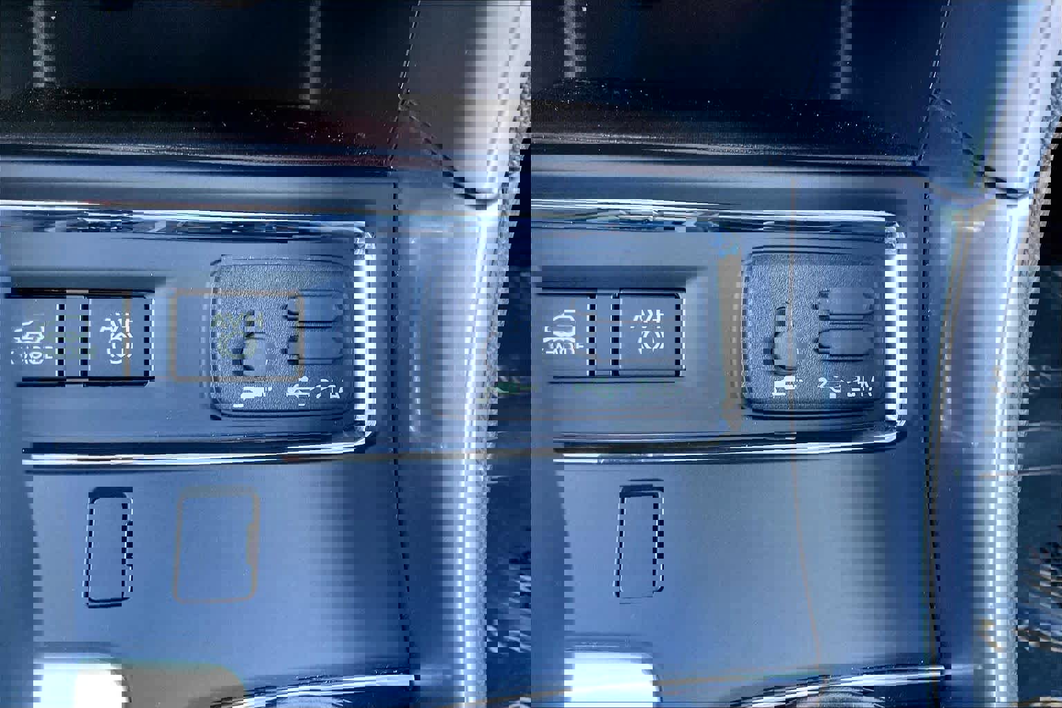 Used 2021 Subaru Ascent Limited w/ Technology Package image 37