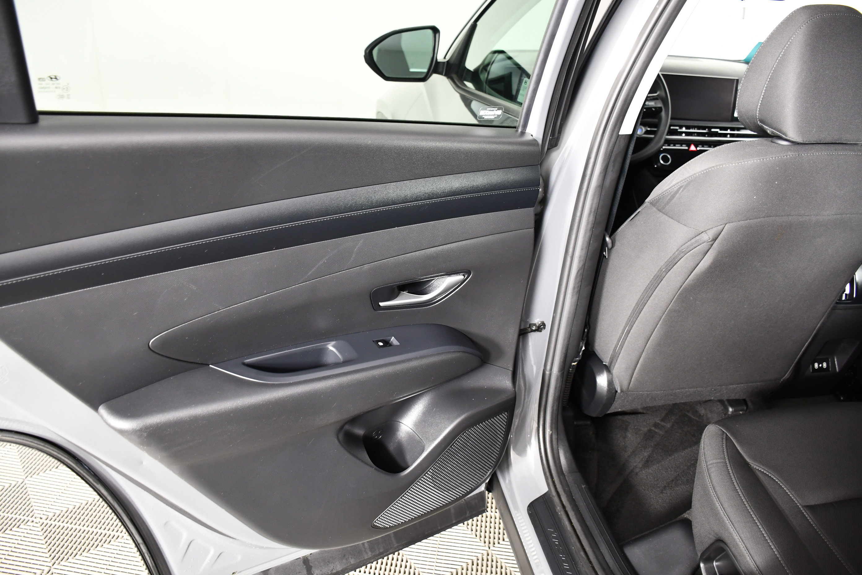 Used 2025 Hyundai Tucson SEL AWD/4WD image 45