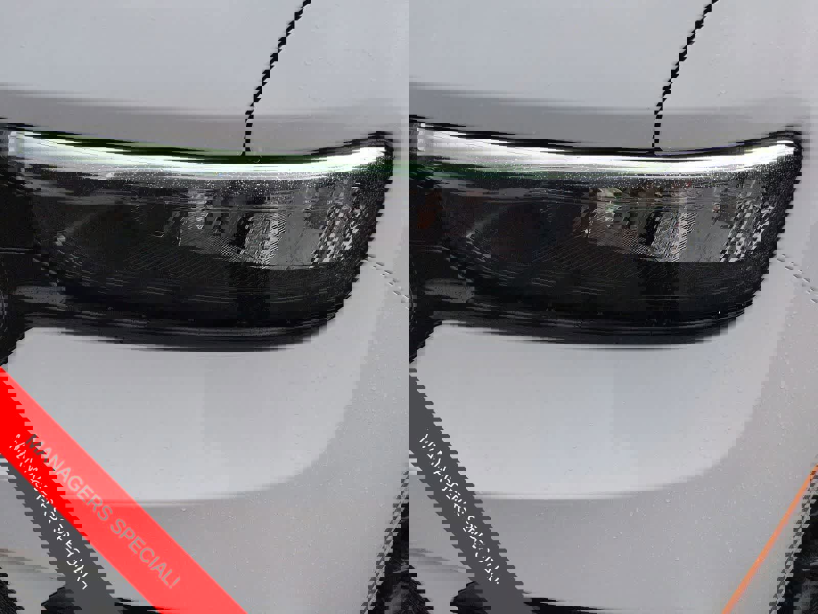 New 2025 Jeep Grand Cherokee Summit image 11