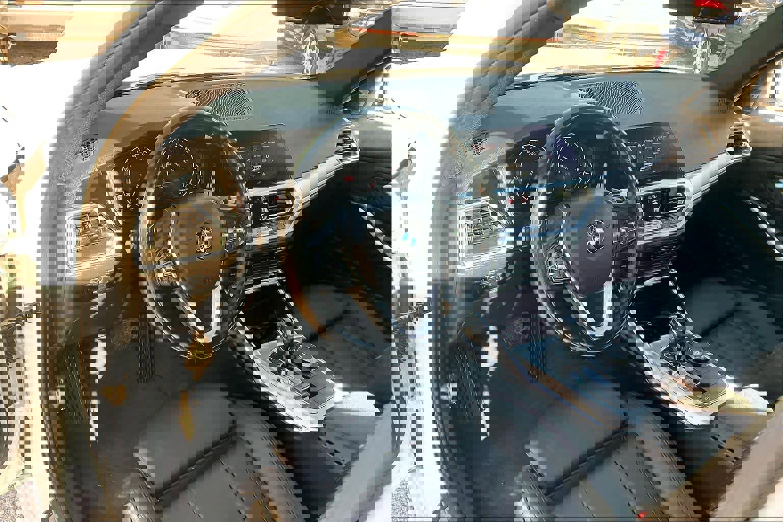 Used 2019 BMW 330i Sedan w/ Driving Assistance Package RWD image 18