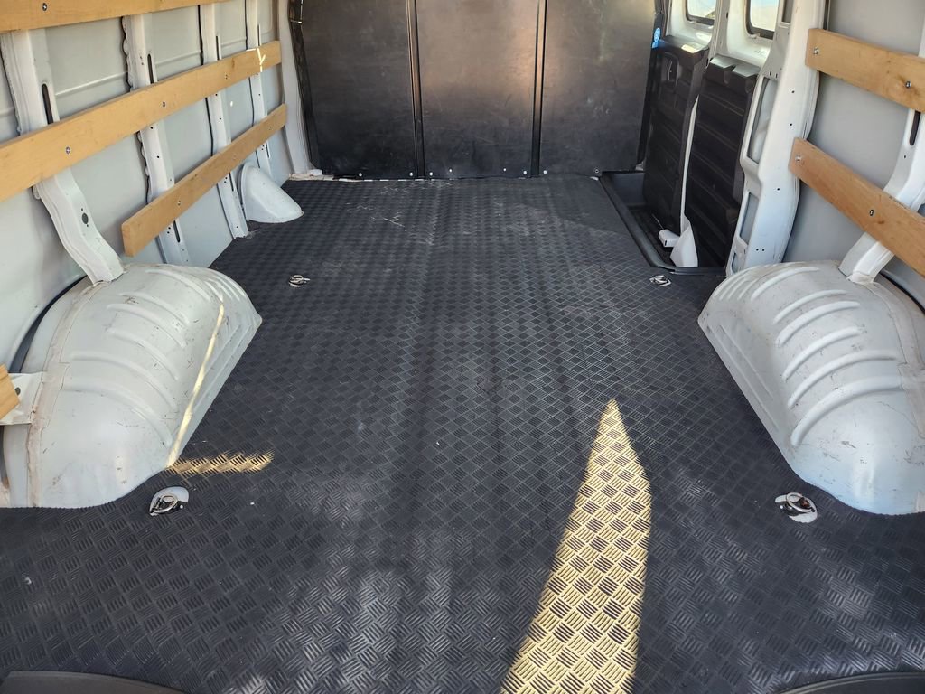 Used 2024 GMC Savana 2500 w/ Driver Convenience Package image 29