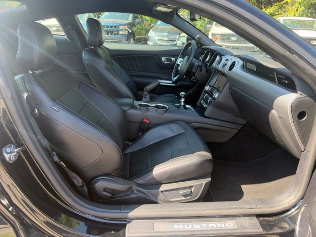Used 2019 Ford Mustang GT Premium RWD image 9