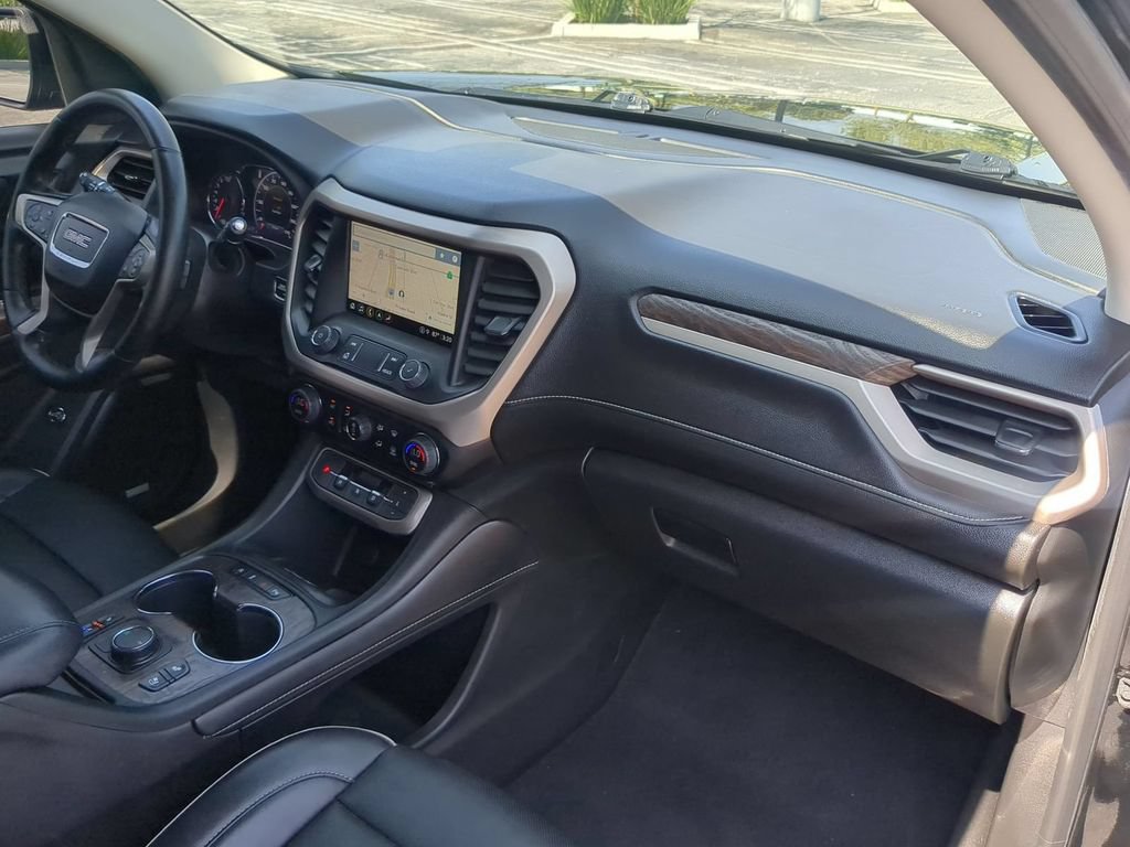 Used 2023 GMC Acadia Denali w/ Black Diamond Edition FWD image 34