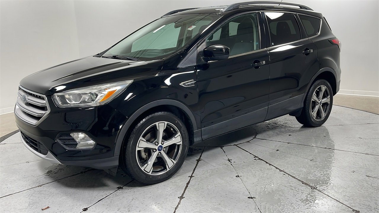 Used 2017 Ford Escape SE w/ Equipment Group 201A