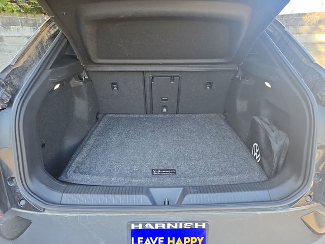 Used 2023 Volkswagen ID.4 Pro S Plus image 12