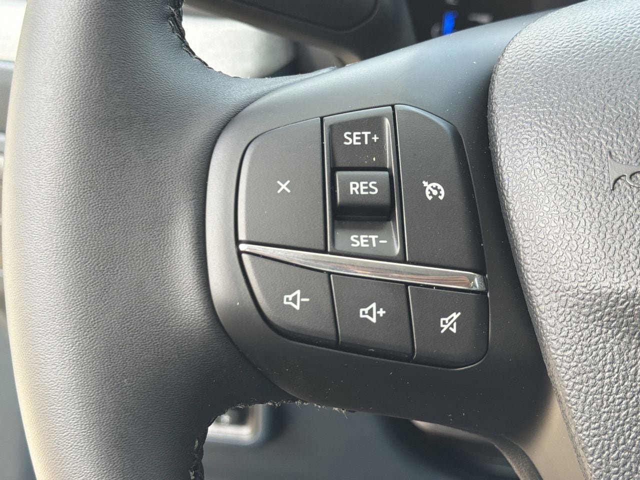 New 2026 Ford Maverick XLT w/ XLT Luxury Package image 13