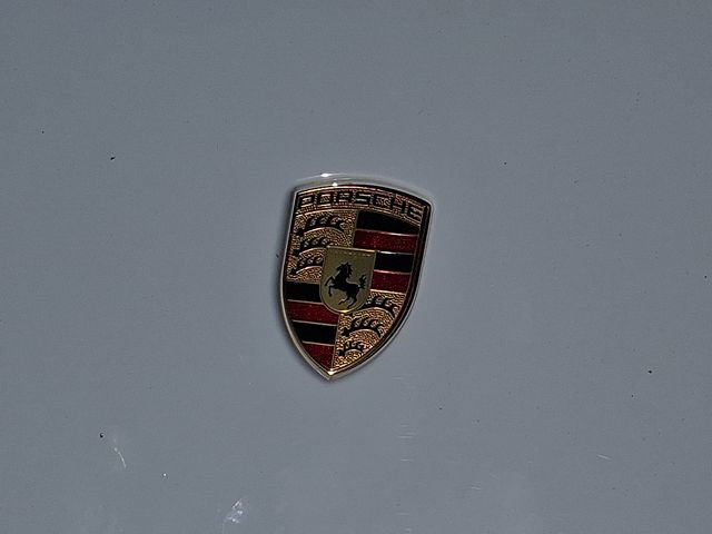 Used 2023 Porsche Taycan 4S AWD/4WD image 34