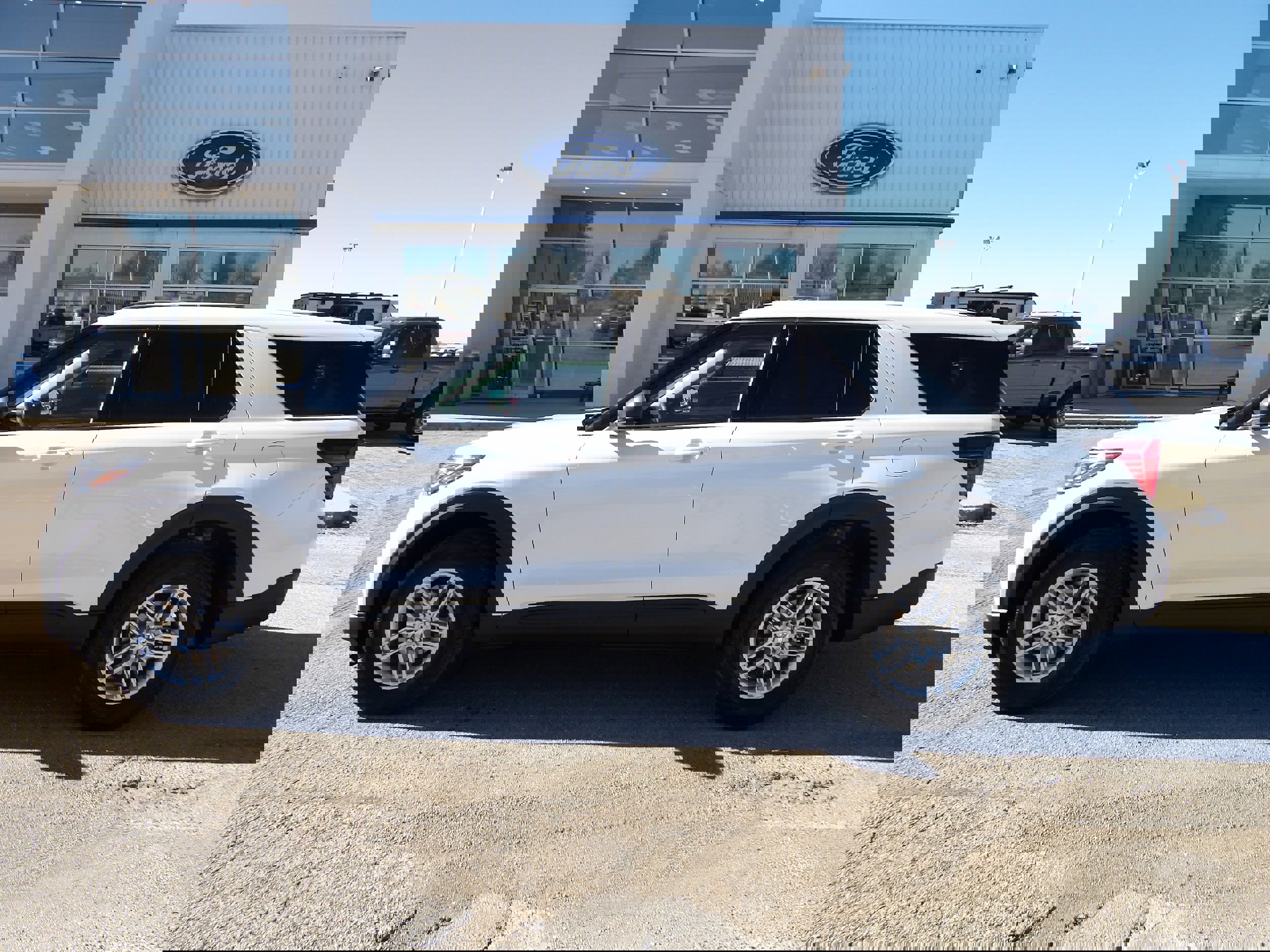 New 2026 Ford Explorer Active image 1