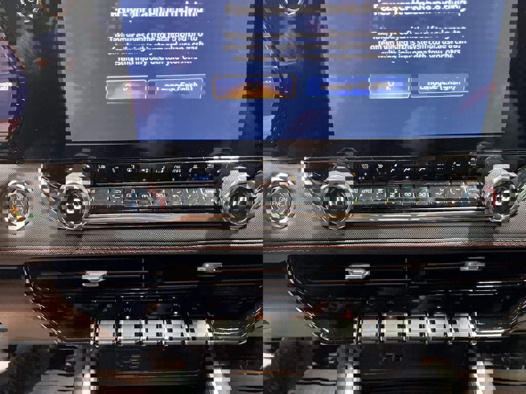 New 2026 Chevrolet Colorado Z71 w/ Technology Package image 32