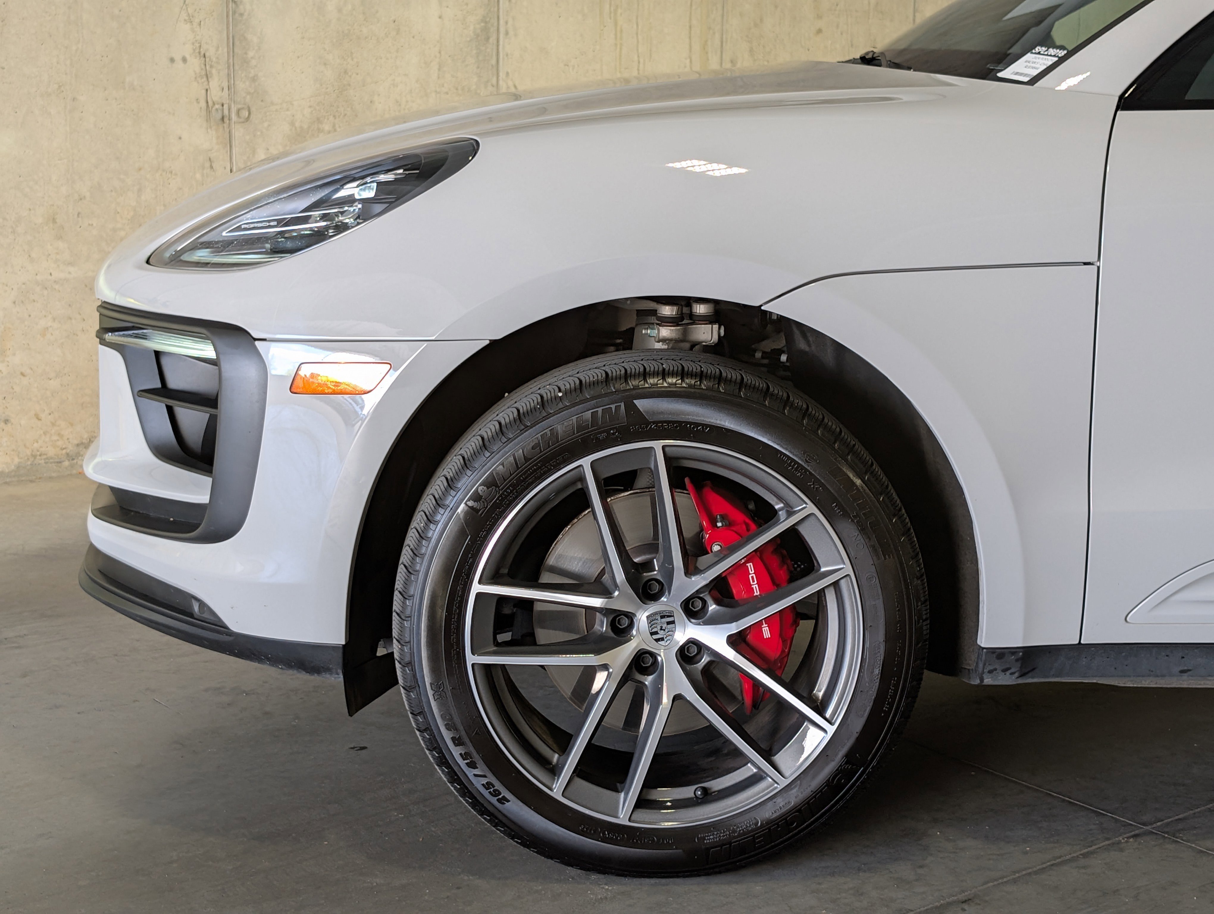 Certified 2024 Porsche Macan S image 14