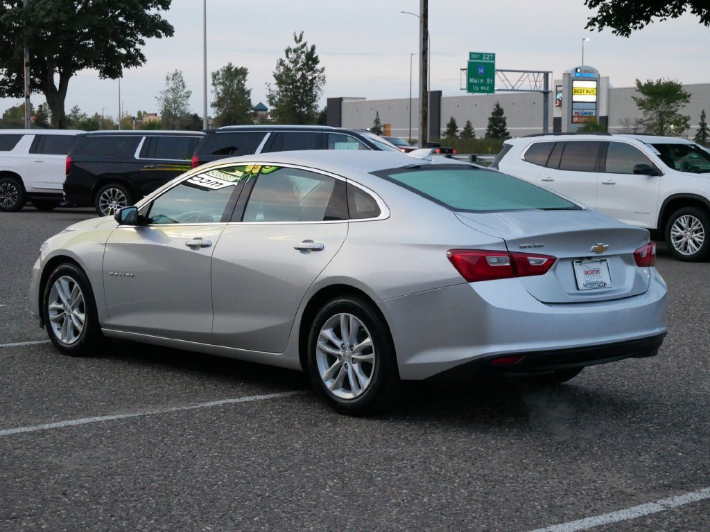 Used 2016 Chevrolet Malibu LT FWD image 7