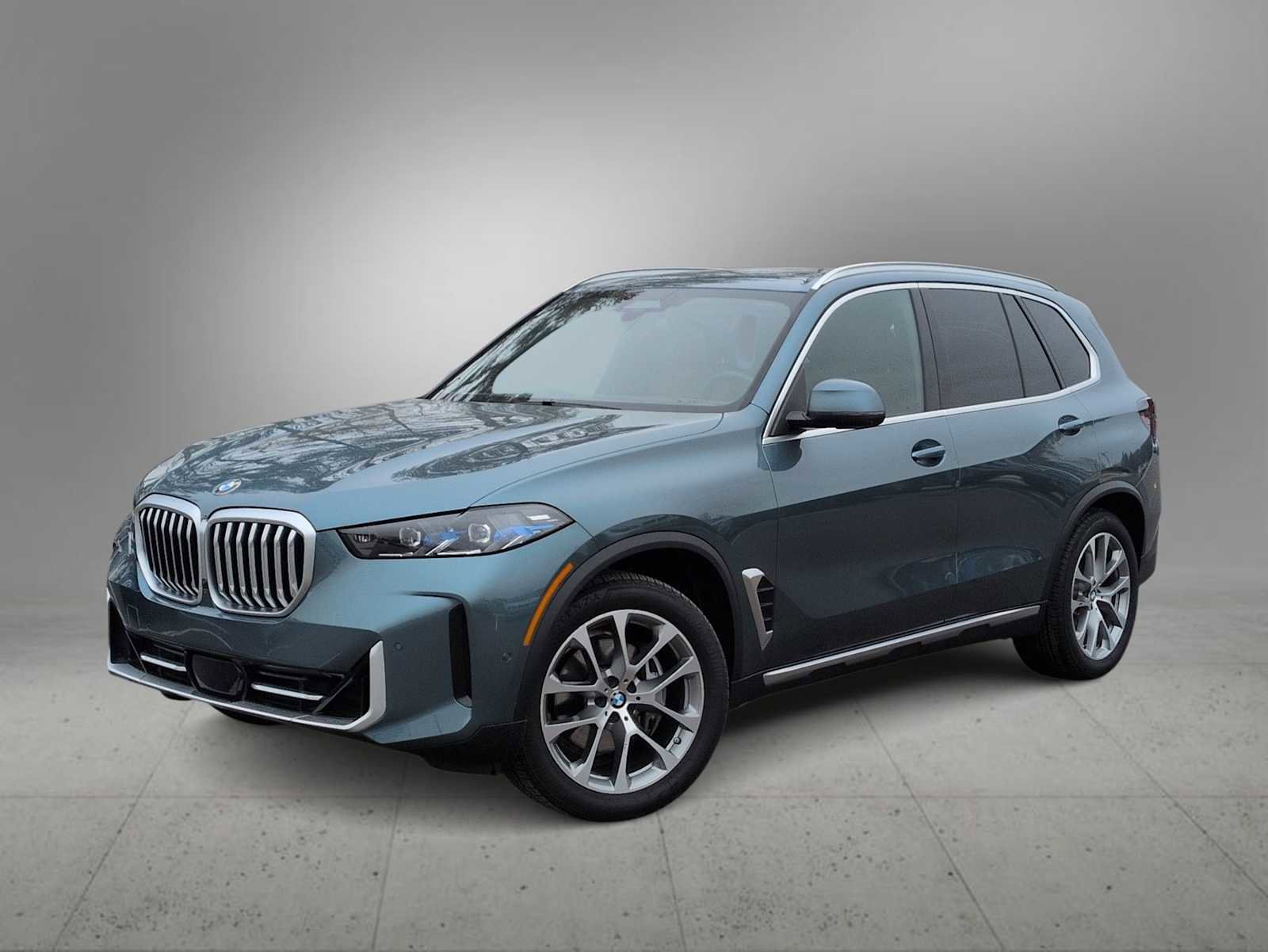 Certified 2025 BMW X5 xDrive40i w/ Executive Package