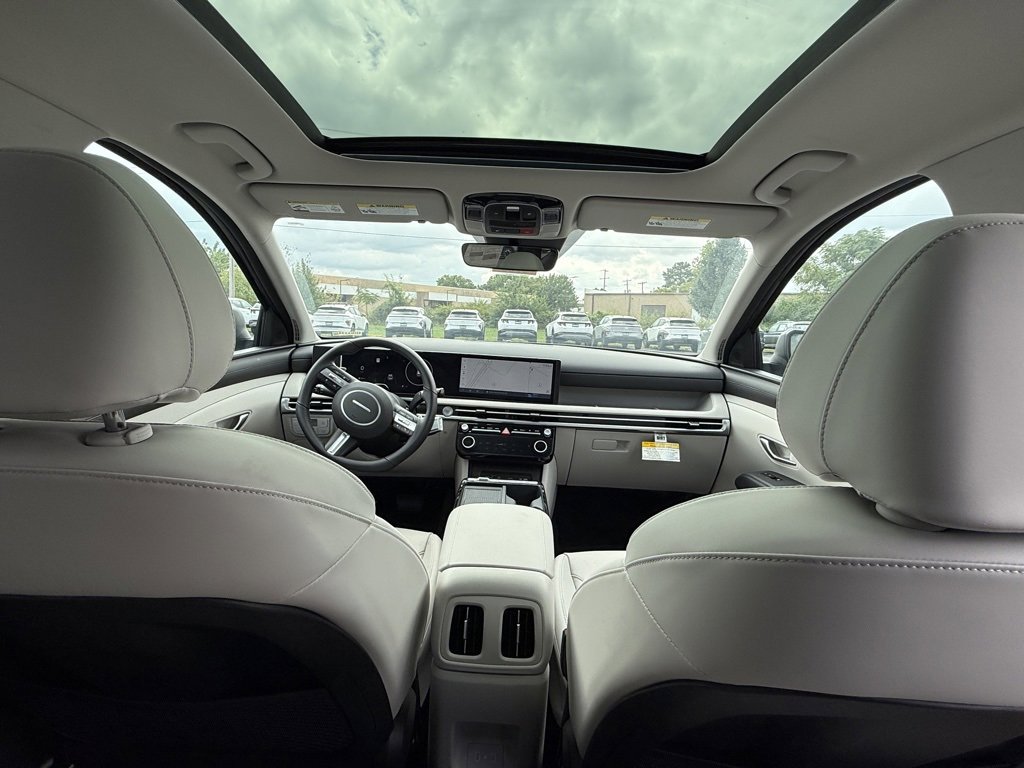 New 2025 Hyundai Tucson SEL image 24