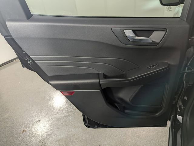 Used 2023 Ford Escape SE image 21