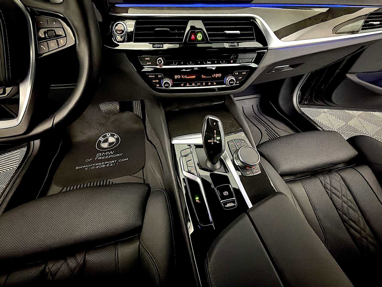 Certified 2023 BMW 530i xDrive w/ Convenience Package image 18