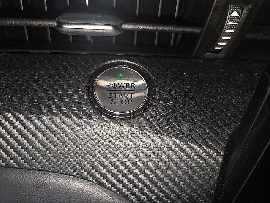 Used 2021 Ford Mustang Mach-E Premium image 19