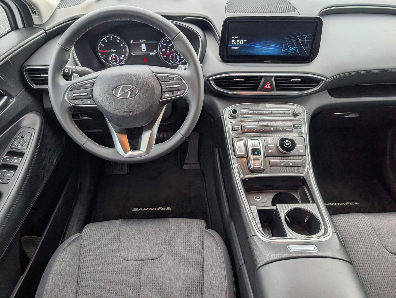 Used 2023 Hyundai Santa Fe SEL FWD image 6