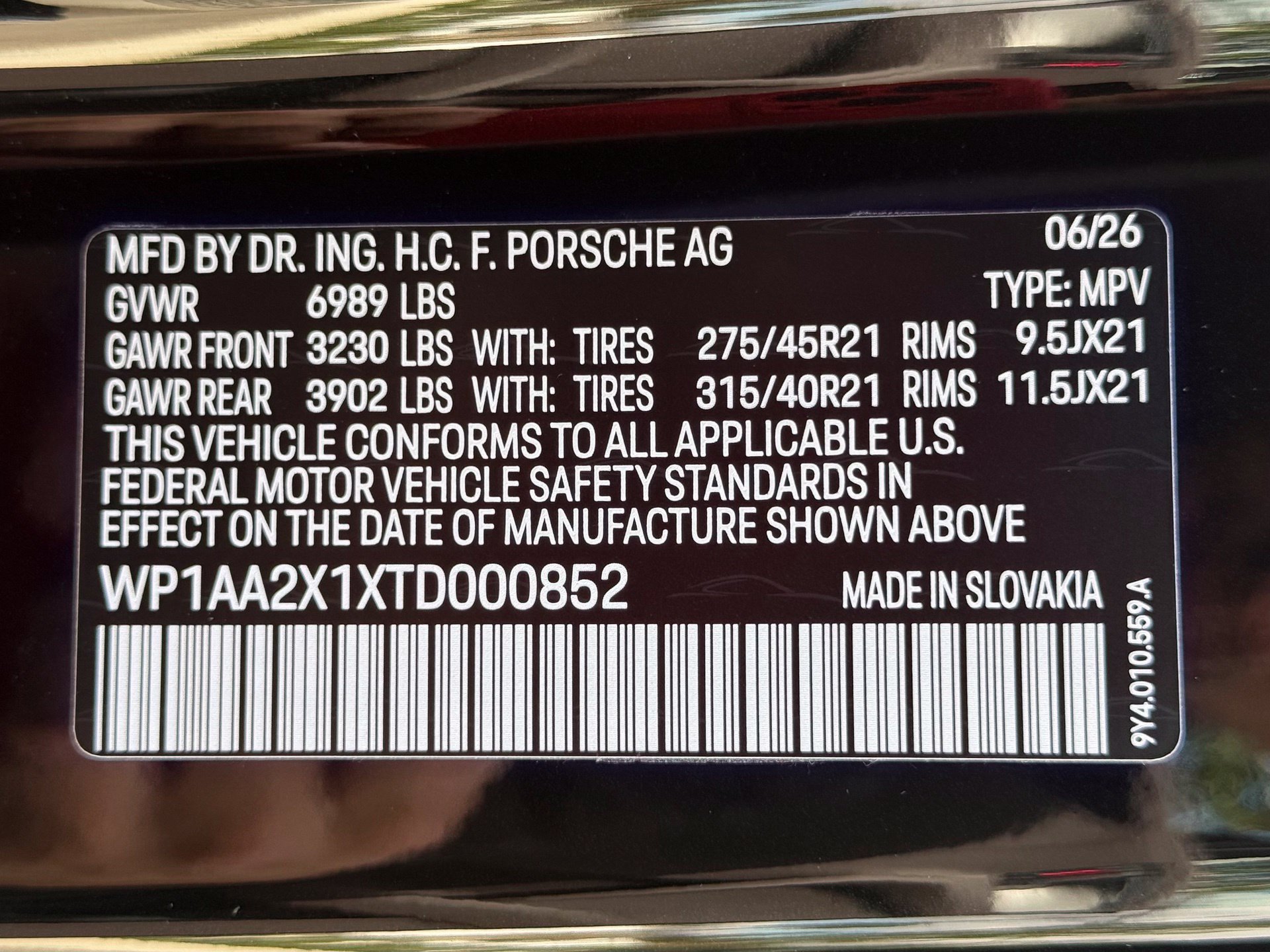 New 2026 Porsche Cayenne Electric AWD/4WD image 38