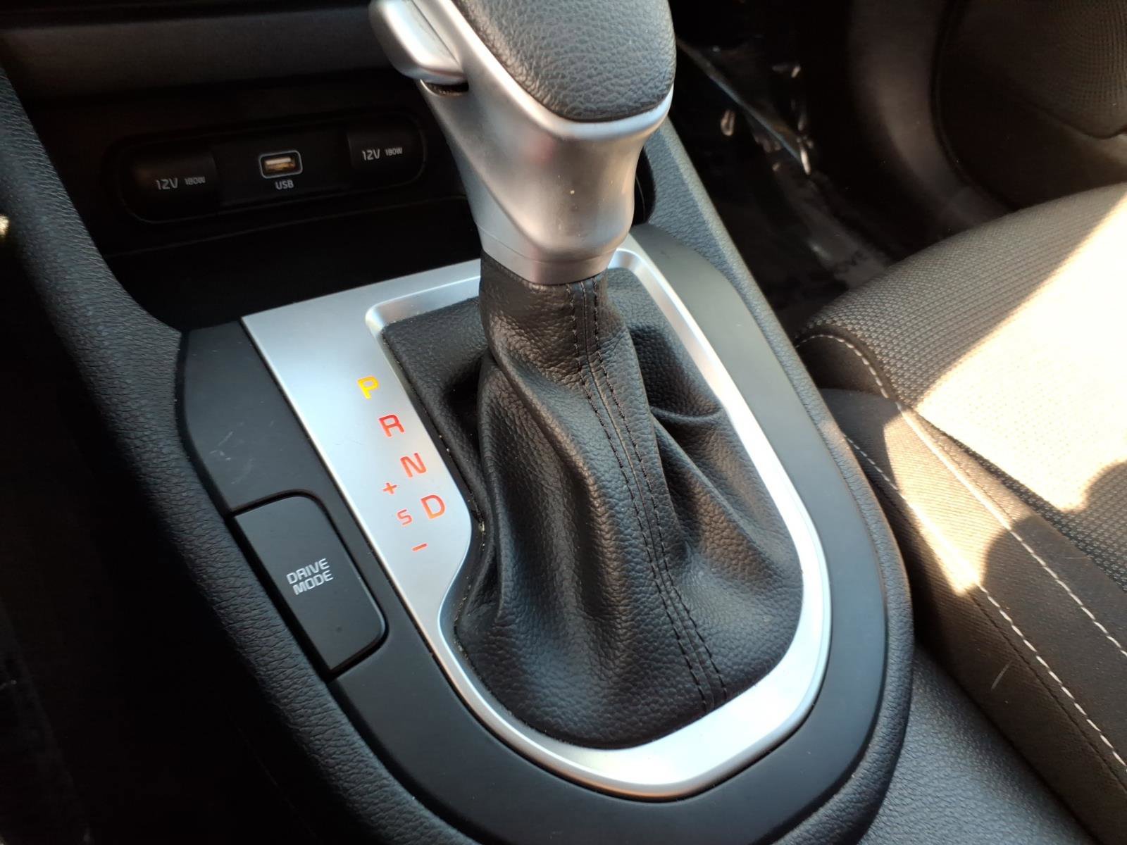 Used 2023 Kia Forte LXS FWD image 22