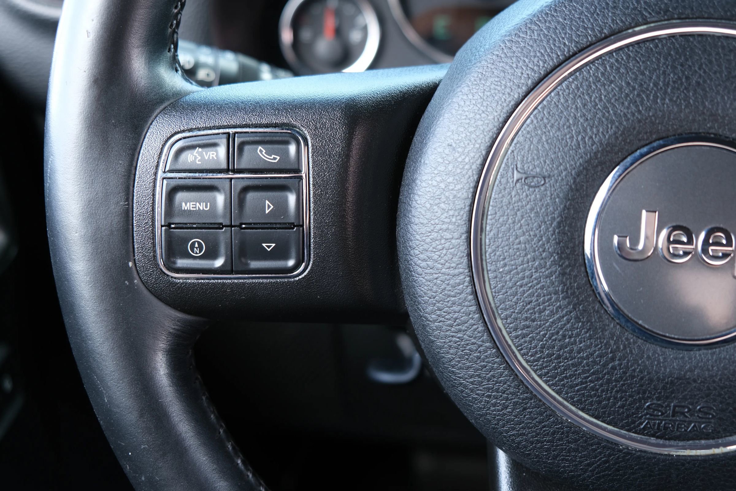 Used 2015 Jeep Wrangler Sport AWD/4WD image 24