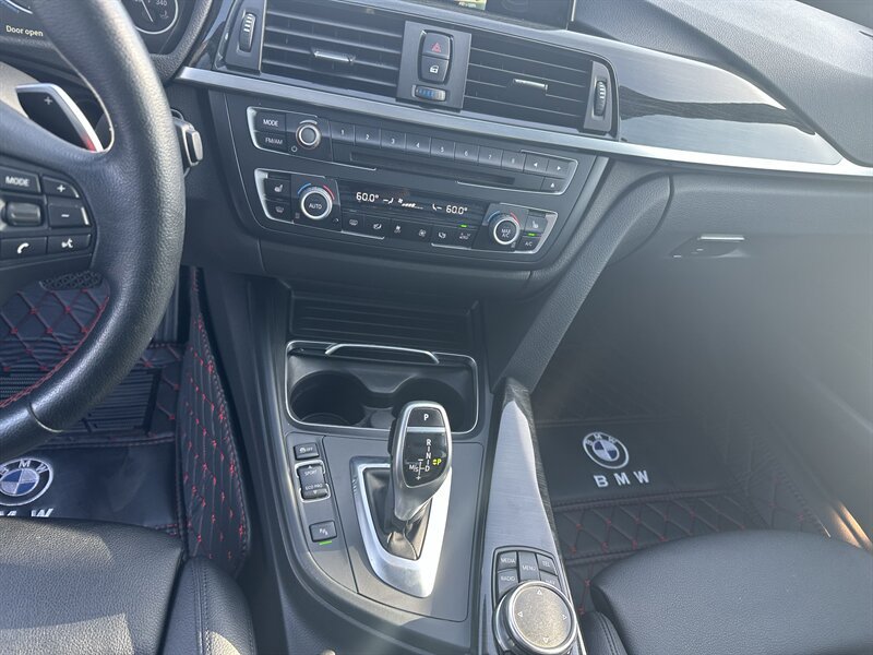 Used 2016 BMW 328i Gran Turismo xDrive AWD/4WD image 18