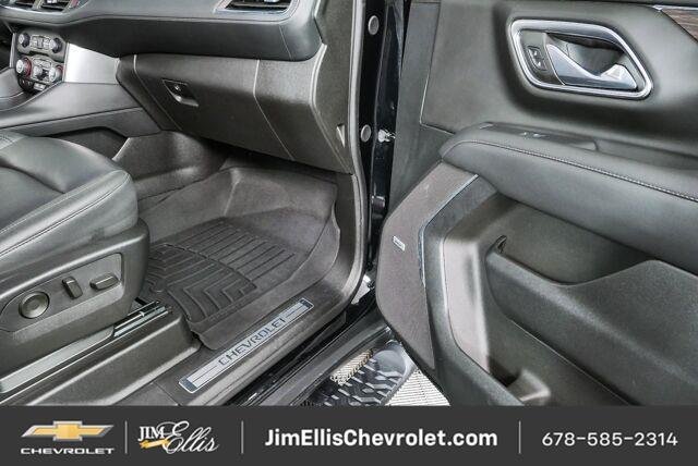 Used 2024 Chevrolet Tahoe Z71 w/ Luxury Package AWD/4WD image 23