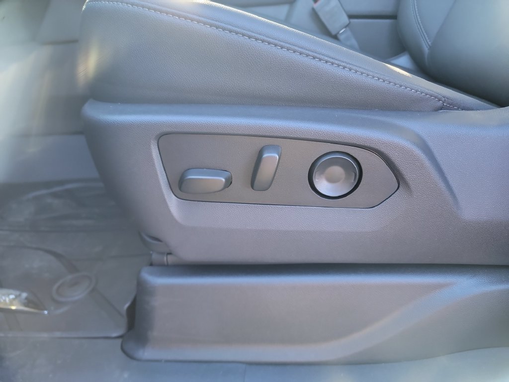 New 2026 Chevrolet Tahoe LT w/ Advanced Technology Package AWD/4WD image 11