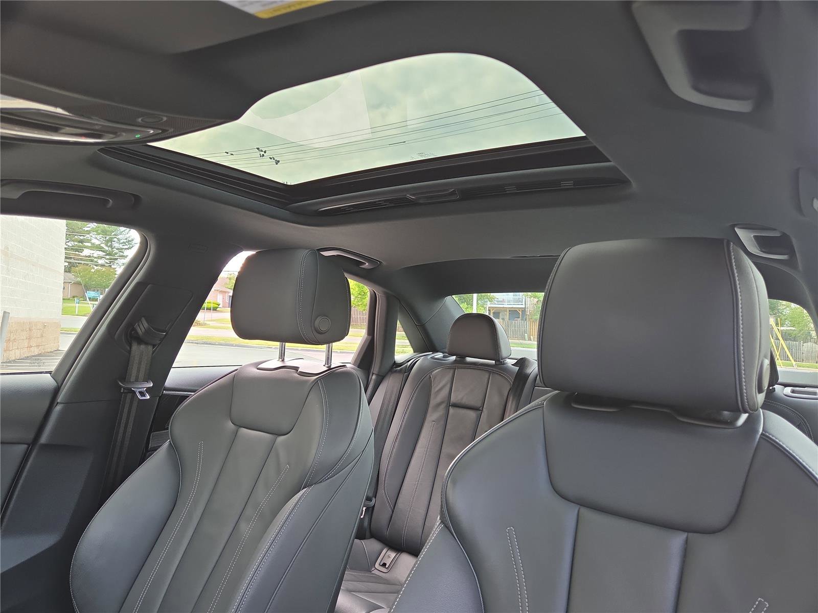Used 2021 Audi A4 2.0T Premium w/ Convenience Package AWD/4WD image 23
