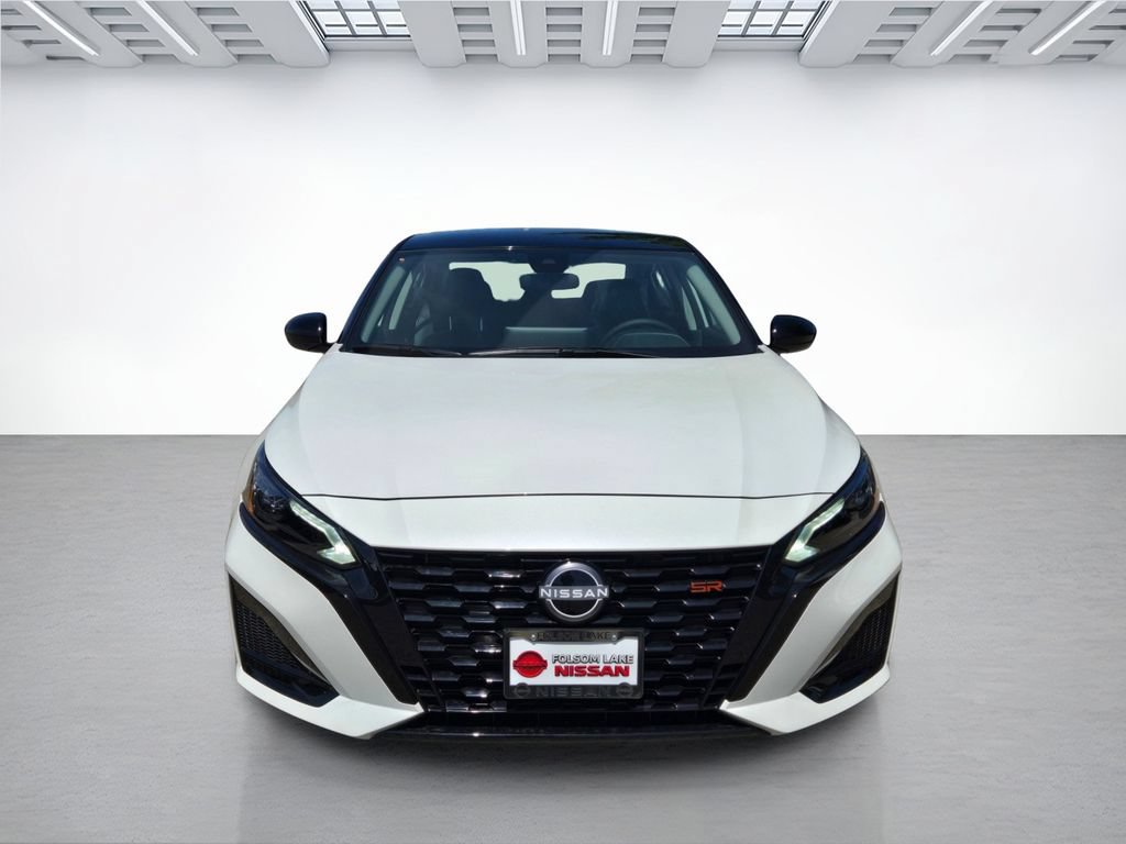 New 2026 Nissan Altima 2.5 SR FWD image 2