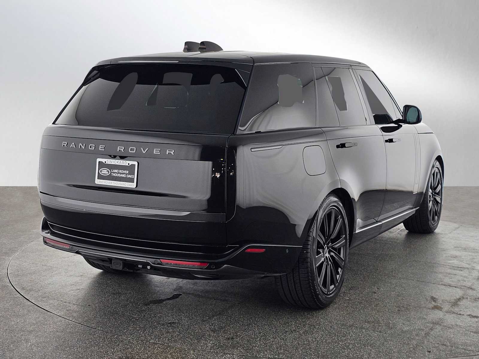 Used 2023 Land Rover Range Rover SE AWD/4WD image 5