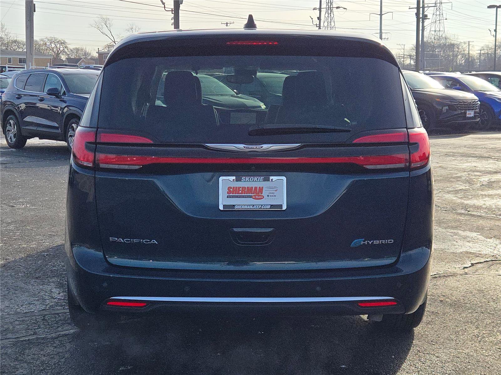 Certified 2024 Chrysler Pacifica Select image 14