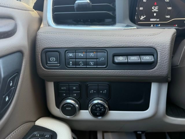 Used 2022 GMC Yukon Denali AWD/4WD image 23