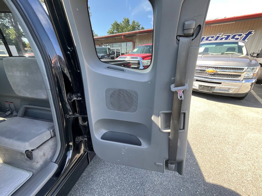 Used 2006 Toyota Tacoma X-Runner RWD image 13