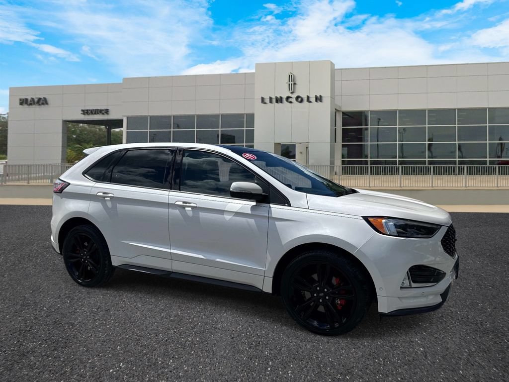 Used 2019 Ford Edge ST w/ Equipment Group 401A AWD/4WD image 2