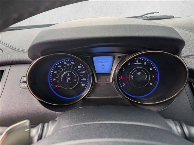 Used 2015 Hyundai Genesis 3.8 RWD image 10