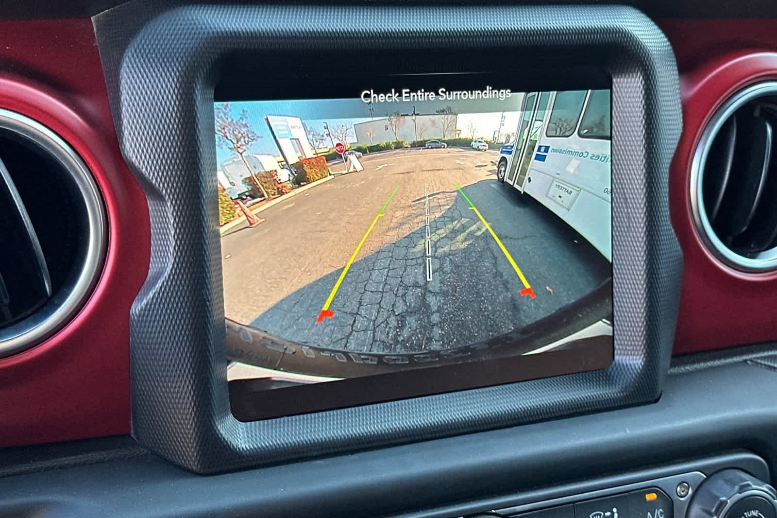 Used 2023 Jeep Wrangler Unlimited Rubicon image 20