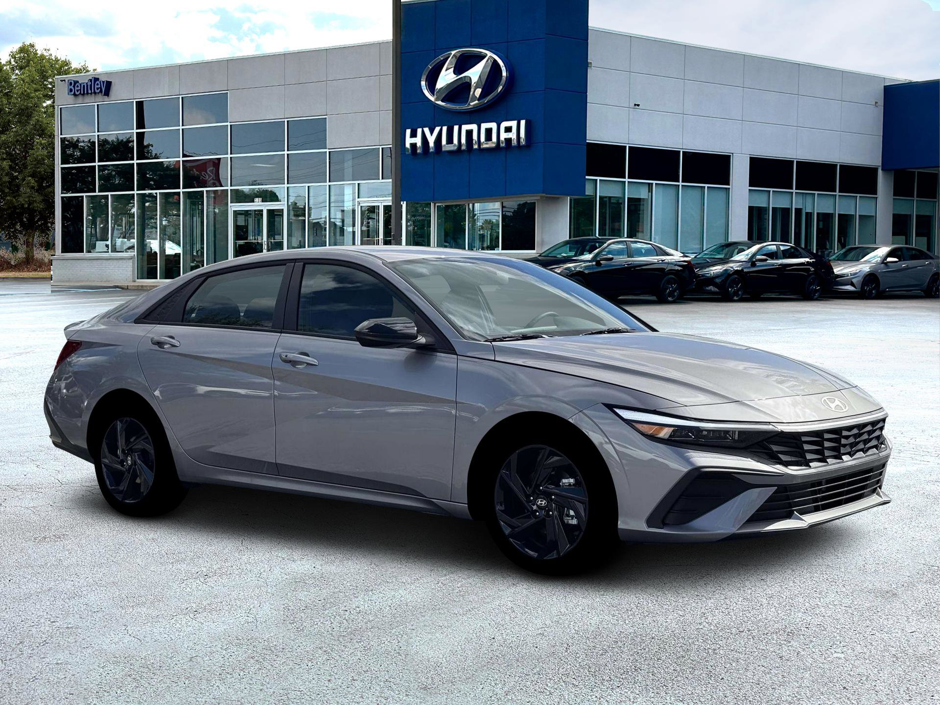 New 2026 Hyundai Elantra Sport FWD image 10