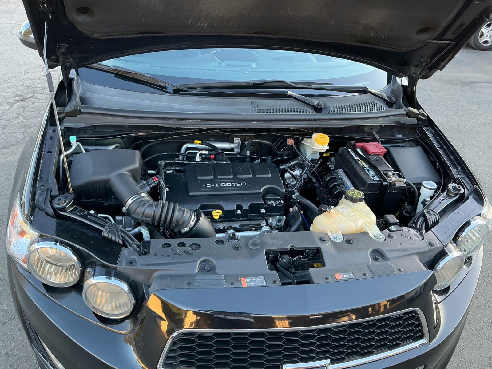 Used 2014 Chevrolet Sonic RS w/ Advanced Safety Package image 21