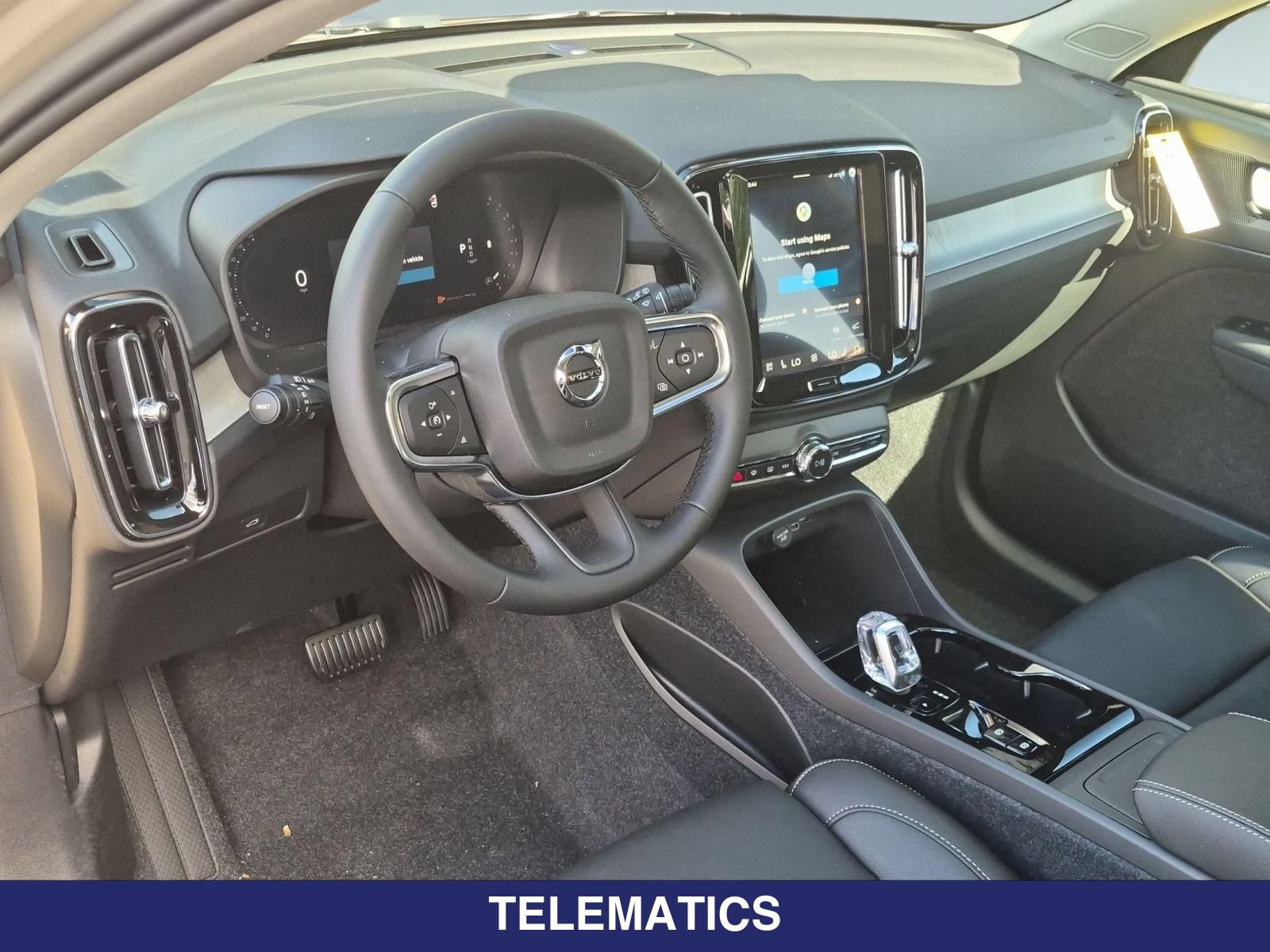 New 2026 Volvo XC40 B5 Plus AWD/4WD image 11