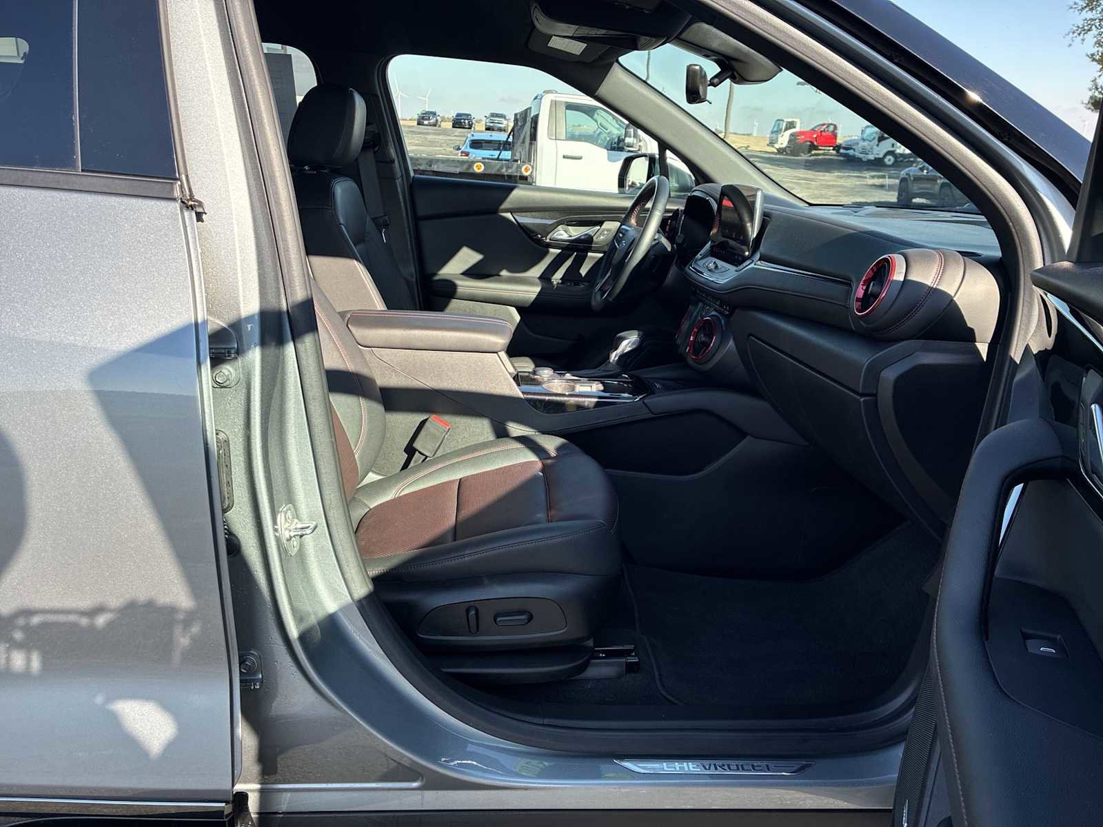 Used 2023 Chevrolet Blazer RS w/ Driver Confidence II Package image 27