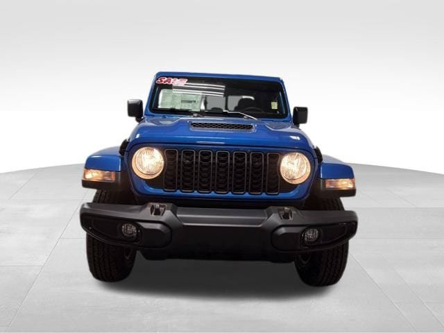 New 2026 Jeep Gladiator Sport AWD/4WD image 3