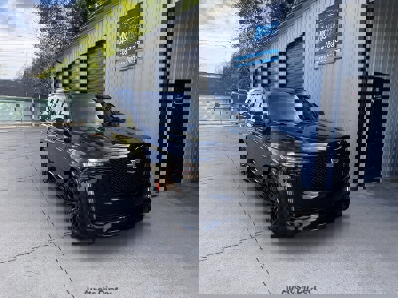 Used 2021 Cadillac Escalade Sport w/ Driver Assist Tech Package image 24