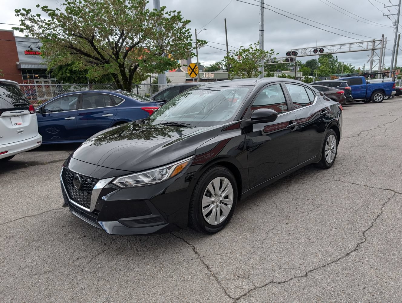 Used 2023 Nissan Sentra S FWD image 3