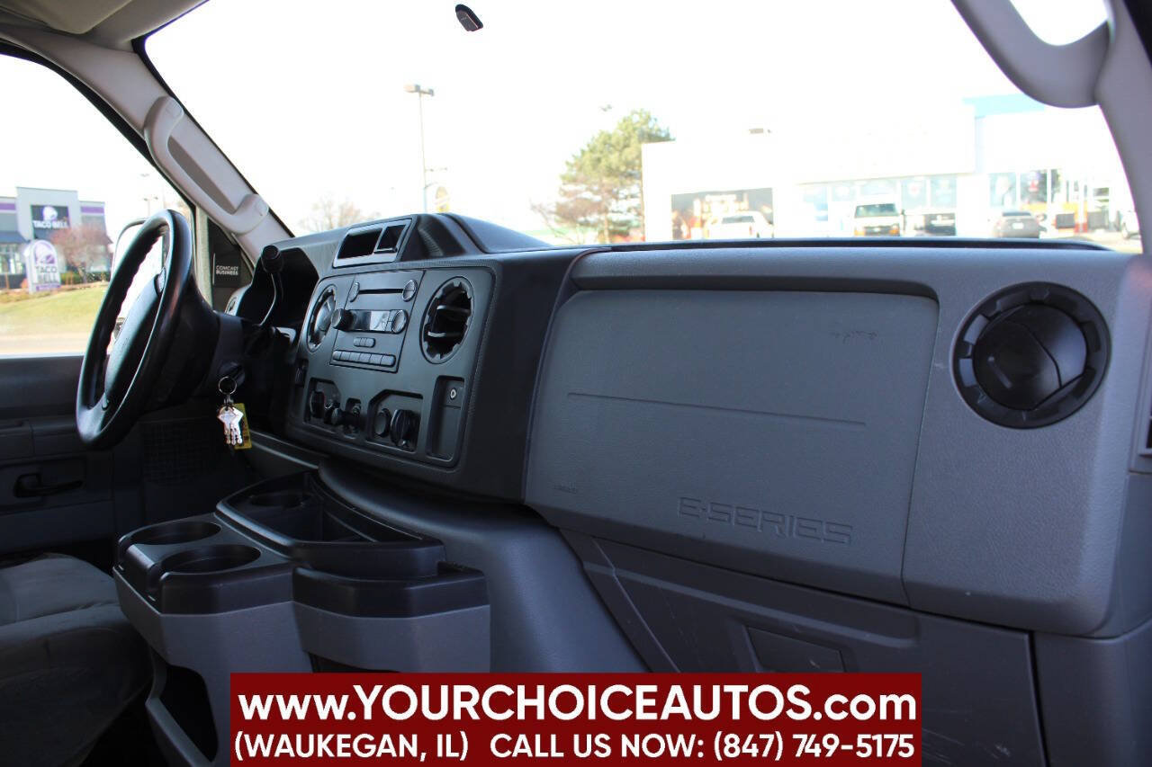 Used 2012 Ford E-350 and Econoline 350 Super Duty w/ Interior Upgrade Pkg RWD image 14