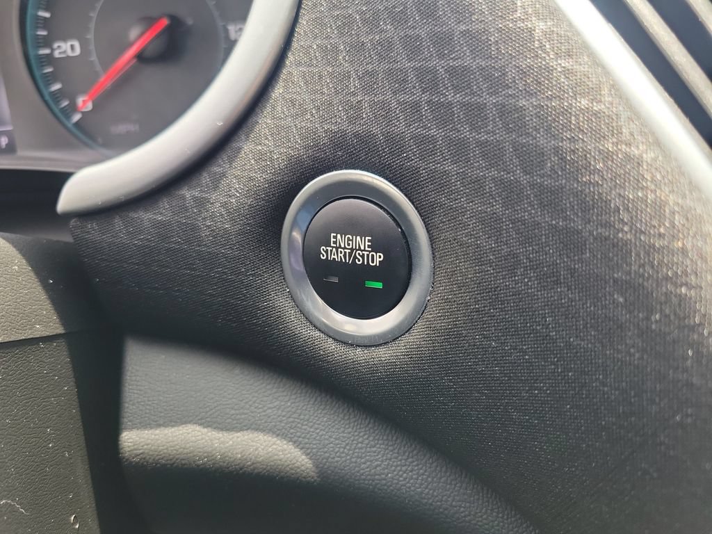 Used 2023 Chevrolet Malibu LT FWD image 34